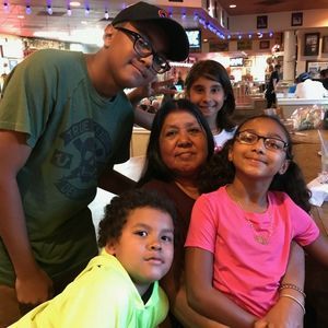 Meet your Posher, Catalina